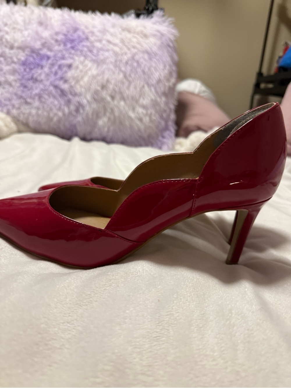 Tahari Red Patent Pointed Toe Pumps Heels Women’s Size 7.5 - Picture 4 of 5